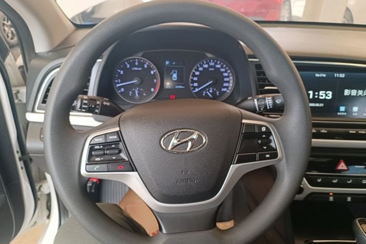 Used Hyundai Elantra (6th Generation / Lingdong) 2016 1.6L Automatic ZhiXuan – Elite Version Steering Wheel