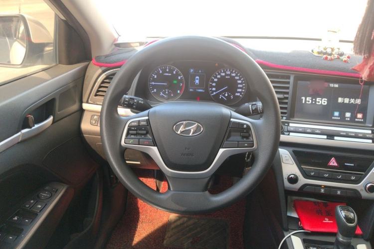 Used Hyundai Elantra (6th Generation / Lingdong) 2016 1.6L Automatic ZhiXuan – Elite Version Steering Wheel