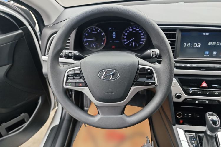 Used Hyundai Elantra (6th Generation / Lingdong) 2016 1.6L Automatic ZhiXuan – Elite Version Steering Wheel