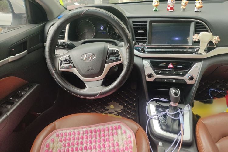 Used Hyundai Elantra (6th Generation / Lingdong) 2016 1.6L Automatic ZhiXuan – Elite Version Steering Wheel