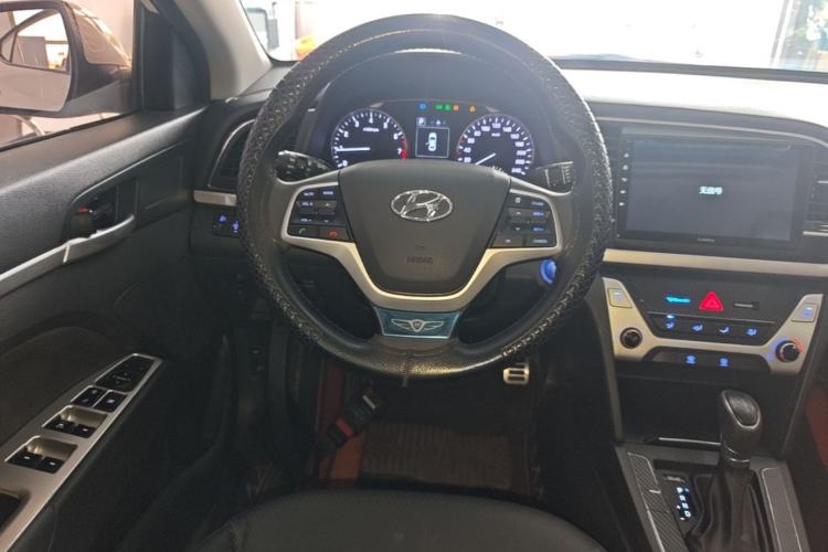 Used Hyundai Elantra (6th Generation / Lingdong) 2016 1.6L Automatic ZhiXuan – Elite Version Steering Wheel