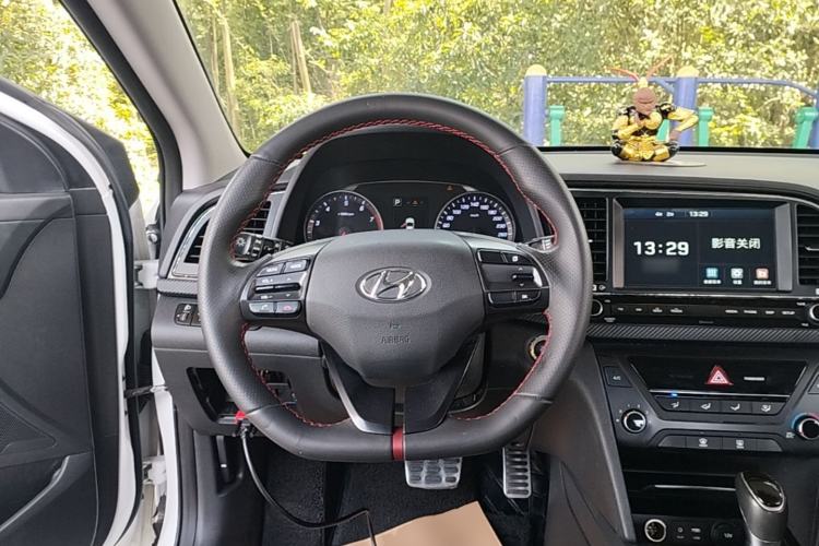 Used Hyundai Elantra (6th Generation / Lingdong) 2016 1.4T Dual-Clutch Xuan Dong·Elite Version Steering Wheel