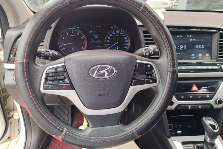 Used Hyundai Elantra (6th Generation / Lingdong) 2016 1.6L Automatic ZhiXuan – Elite Version Steering Wheel