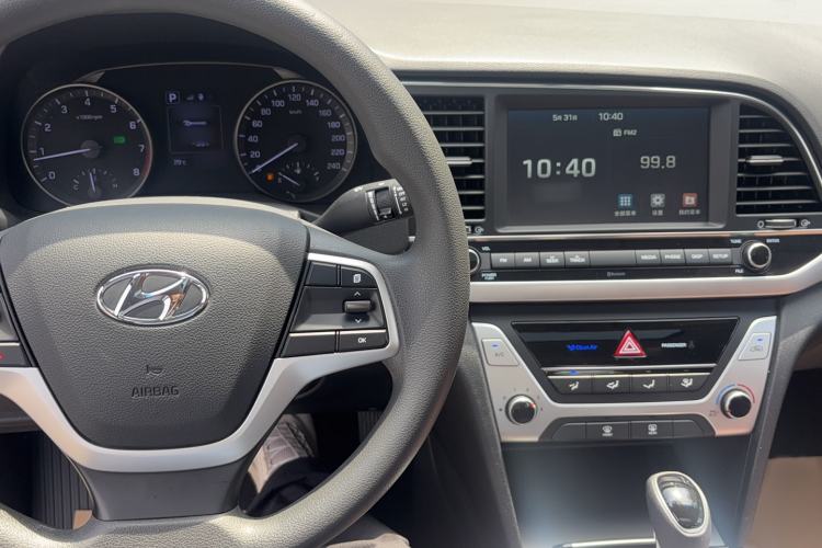 Used Hyundai Elantra (6th Generation / Lingdong) 2016 1.6L Automatic ZhiXuan – Elite Version Steering Wheel