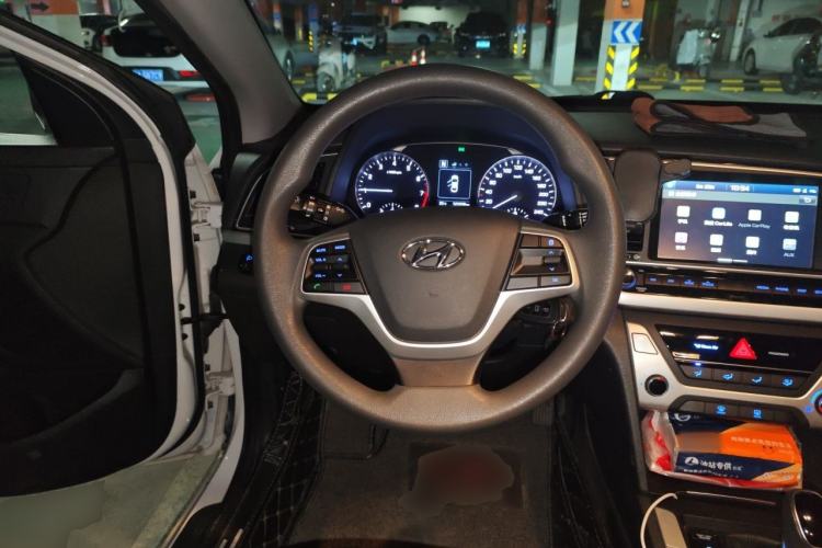 Used Hyundai Elantra (6th Generation / Lingdong) 2016 1.6L Automatic ZhiXuan – Elite Version Steering Wheel
