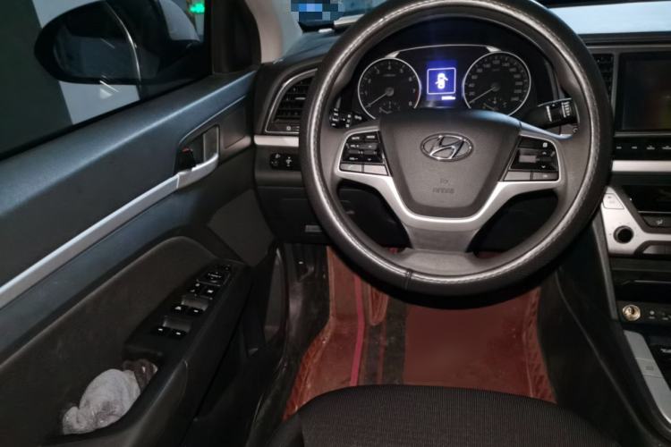 Used Hyundai Elantra (6th Generation / Lingdong) 2016 1.6L Automatic ZhiXuan – Elite Version Steering Wheel