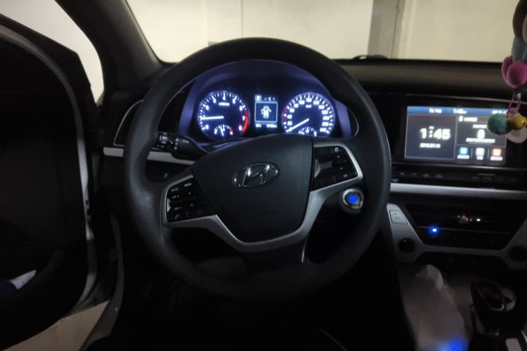 Used Hyundai Elantra (6th Generation / Lingdong) 2016 1.6L Automatic ZhiXuan – Elite Version Steering Wheel