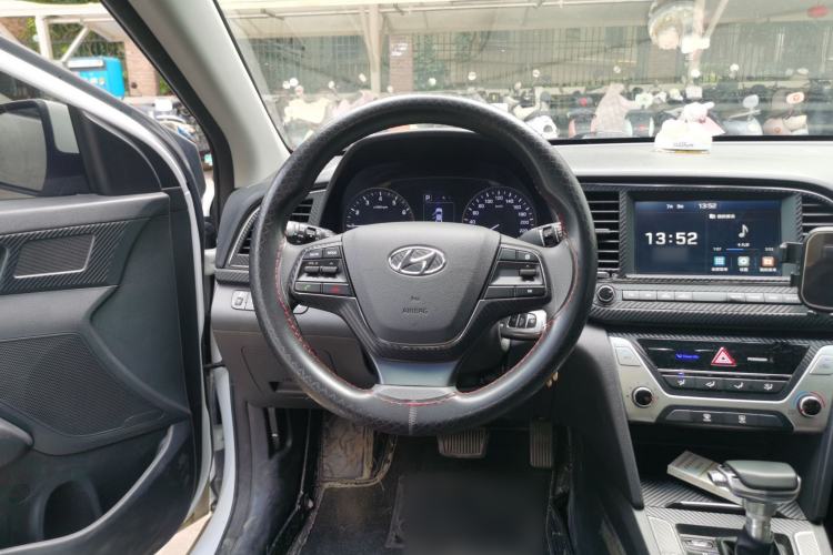 Used Hyundai Elantra (6th Generation / Lingdong) 2016 1.6L Automatic ZhiXuan – Elite Version Steering Wheel
