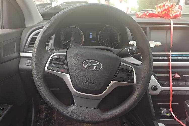 Used Hyundai Elantra (6th Generation / Lingdong) 2016 1.6L Automatic ZhiXuan – Elite Version Steering Wheel