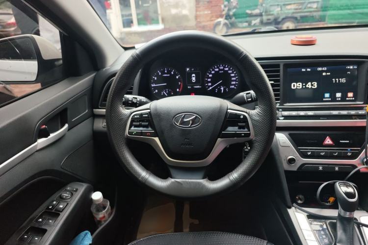 Used Hyundai Elantra (6th Generation / Lingdong) 2016 1.6L Automatic ZhiXuan – Elite Version Steering Wheel