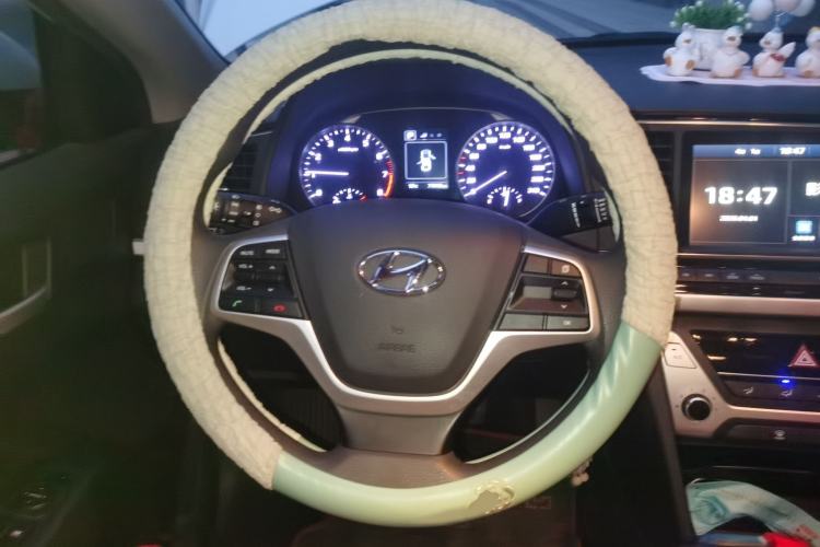 Used Hyundai Elantra (6th Generation / Lingdong) 2016 1.6L Automatic ZhiXuan – Elite Version Steering Wheel