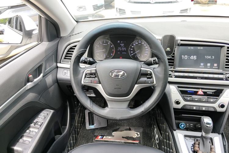 Used Hyundai Elantra (6th Generation / Lingdong) 2016 1.6L Automatic ZhiXuan – Elite Version Steering Wheel
