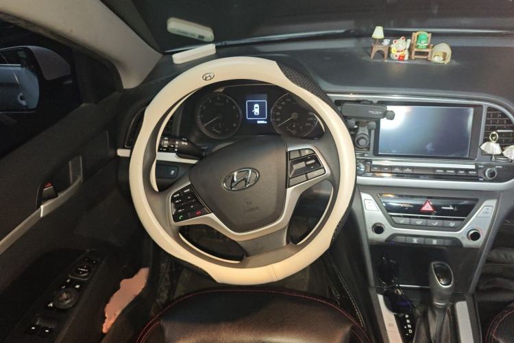 Used Hyundai Elantra (6th Generation / Lingdong) 2016 1.6L Automatic ZhiXuan – Elite Version Steering Wheel