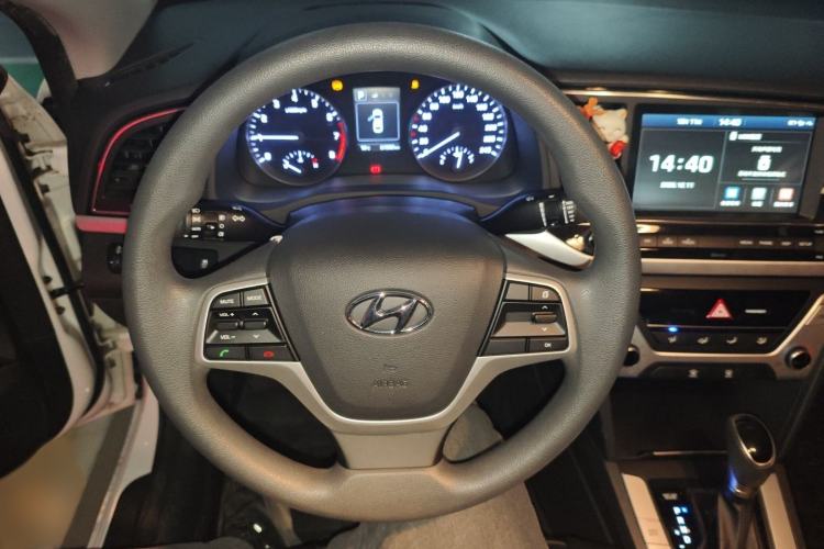 Used Hyundai Elantra (6th Generation / Lingdong) 2016 1.6L Automatic ZhiXuan – Elite Version Steering Wheel