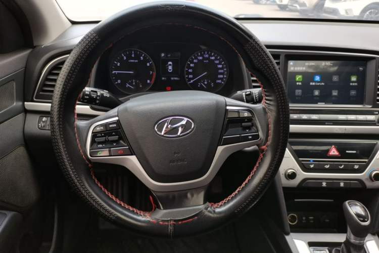 Used Hyundai Elantra (6th Generation / Lingdong) 2016 1.6L Automatic ZhiXuan – Elite Version Steering Wheel