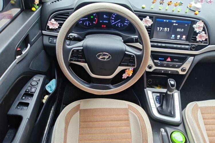 Used Hyundai Elantra (6th Generation / Lingdong) 2016 1.6L Automatic ZhiXuan – Elite Version Steering Wheel