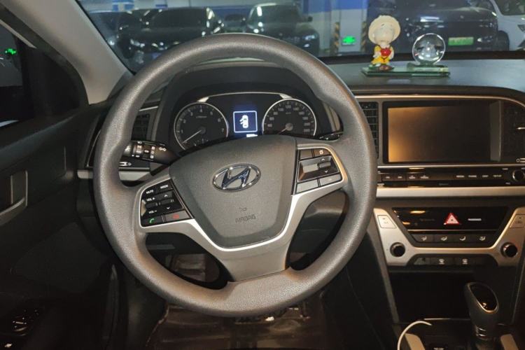 Used Hyundai Elantra (6th Generation / Lingdong) 2016 1.6L Automatic ZhiXuan – Elite Version Steering Wheel