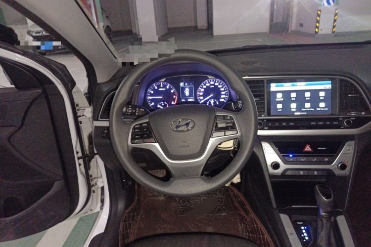 Used Hyundai Elantra (6th Generation / Lingdong) 2016 1.6L Automatic ZhiXuan – Elite Version Steering Wheel