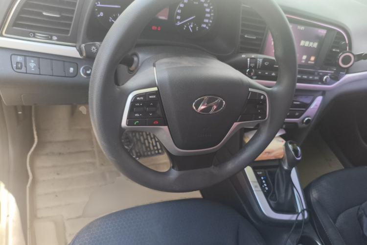 Used Hyundai Elantra (6th Generation / Lingdong) 2016 1.6L Automatic ZhiXuan – Elite Version Steering Wheel