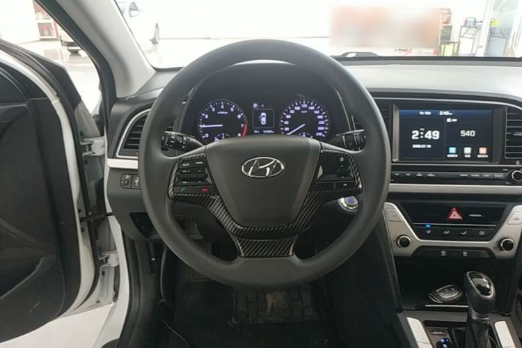Used Hyundai Elantra (6th Generation / Lingdong) 2016 1.6L Automatic ZhiXuan – Elite Version Steering Wheel