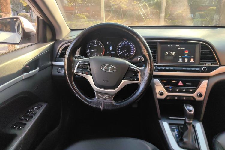 Used Hyundai Elantra (6th Generation / Lingdong) 2016 1.6L Automatic ZhiXuan – Elite Version Steering Wheel