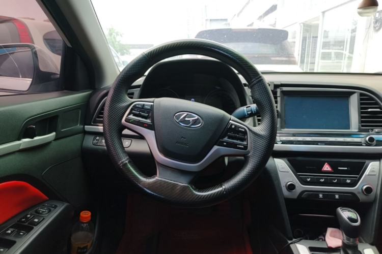 Used Hyundai Elantra (6th Generation / Lingdong) 2016 1.6L Automatic ZhiXuan – Elite Version Steering Wheel