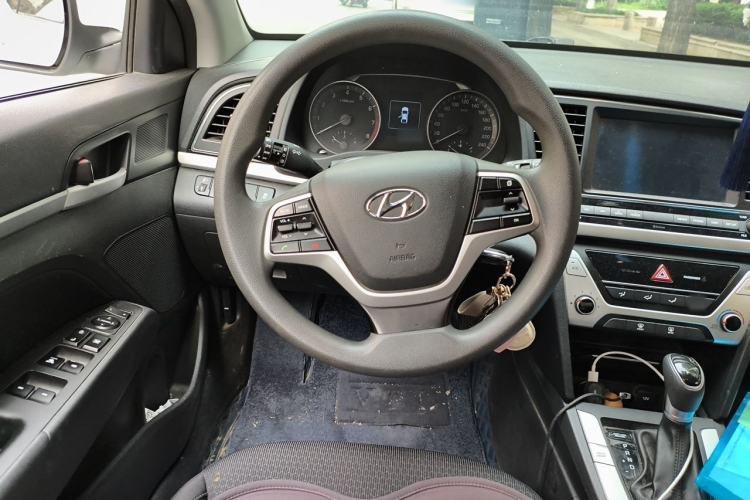 Used Hyundai Elantra (6th Generation / Lingdong) 2016 1.6L Automatic ZhiXuan – Elite Version Steering Wheel