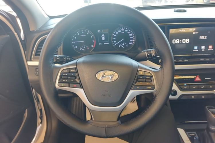 Used Hyundai Elantra (6th Generation / Lingdong) 2016 1.6L Automatic ZhiXuan – Elite Version Steering Wheel
