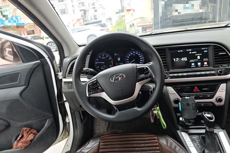 Used Hyundai Elantra (6th Generation / Lingdong) 2016 1.6L Automatic ZhiXuan – Elite Version Steering Wheel