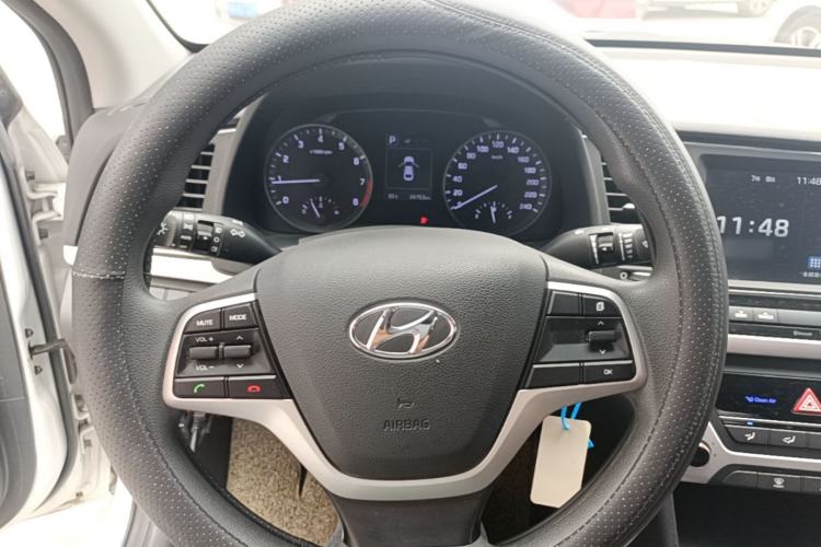 Used Hyundai Elantra (6th Generation / Lingdong) 2016 1.6L Automatic ZhiXuan – Elite Version Steering Wheel
