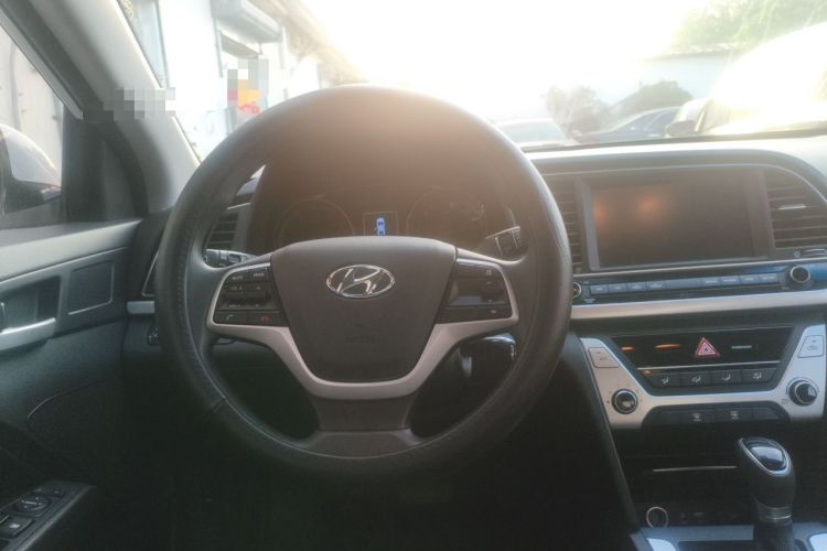 Used Hyundai Elantra (6th Generation / Lingdong) 2016 1.6L Automatic ZhiXuan – Elite Version Steering Wheel