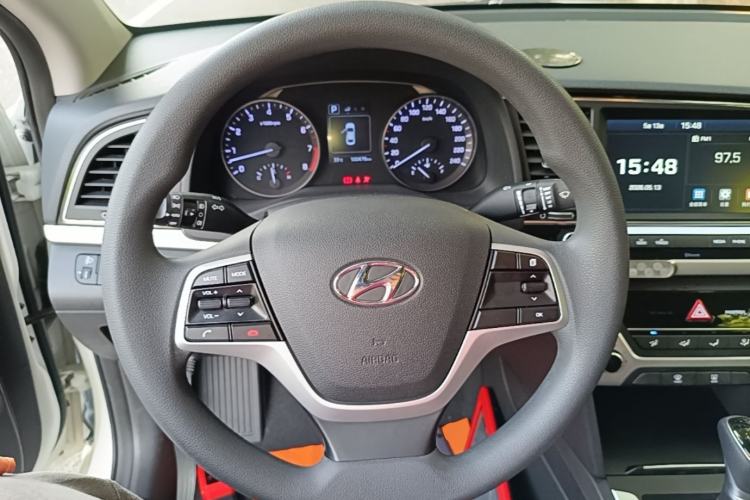 Used Hyundai Elantra (6th Generation / Lingdong) 2016 1.6L Automatic ZhiXuan – Elite Version Steering Wheel