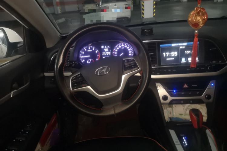 Used Hyundai Elantra (6th Generation / Lingdong) 2016 1.6L Automatic ZhiXuan – Elite Version Steering Wheel