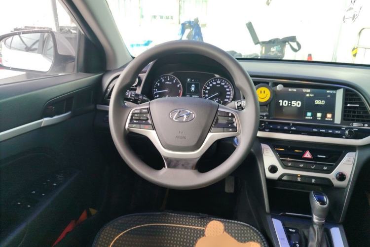 Used Hyundai Elantra (6th Generation / Lingdong) 2016 1.6L Automatic ZhiXuan – Elite Version Steering Wheel