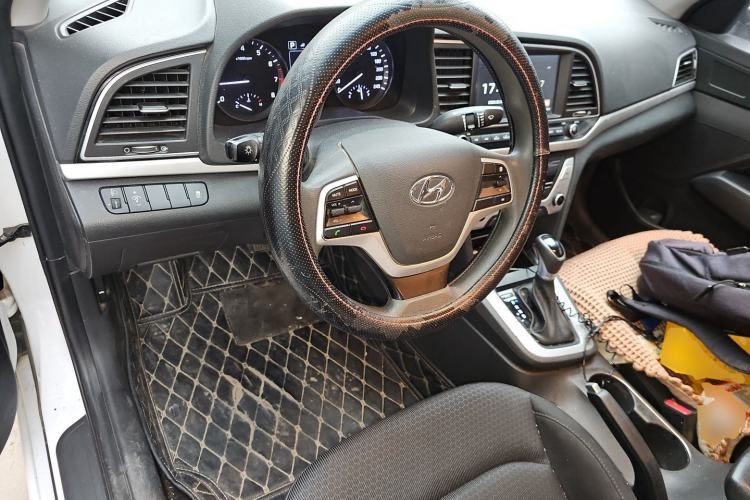 Used Hyundai Elantra (6th Generation / Lingdong) 2016 1.6L Automatic ZhiXuan – Elite Version Steering Wheel