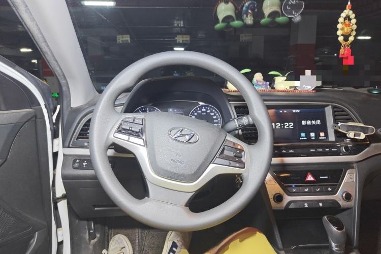 Used Hyundai Elantra (6th Generation / Lingdong) 2016 1.6L Automatic ZhiXuan – Elite Version Steering Wheel