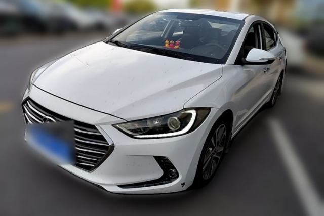 Używany Hyundai Elantra (6th Generation / Lingdong) 2016 1.6L Automatic ZhiXuan · Youth Edition