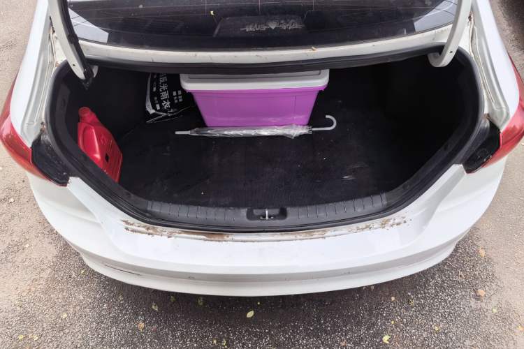 Used Hyundai Elantra (6th Generation / Lingdong) 2016 1.6L Automatic ZhiXuan – Elite Version Trunk