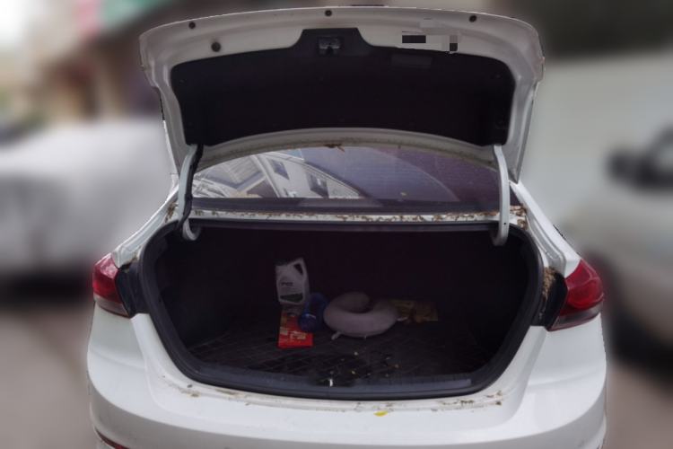 Used Hyundai Elantra (6th Generation / Lingdong) 2016 1.6L Automatic ZhiXuan – Elite Version Trunk