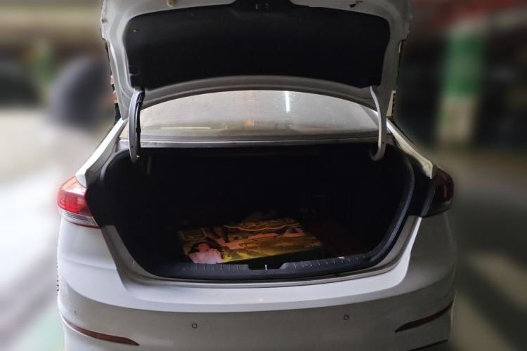 Used Hyundai Elantra (6th Generation / Lingdong) 2016 1.6L Automatic ZhiXuan – Elite Version Trunk