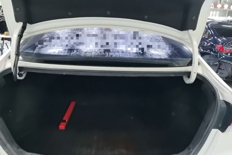 Used Hyundai Elantra (6th Generation / Lingdong) 2016 1.6L Automatic ZhiXuan – Elite Version Trunk