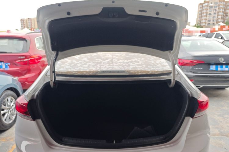 Used Hyundai Elantra (6th Generation / Lingdong) 2016 1.6L Automatic ZhiXuan – Elite Version Trunk