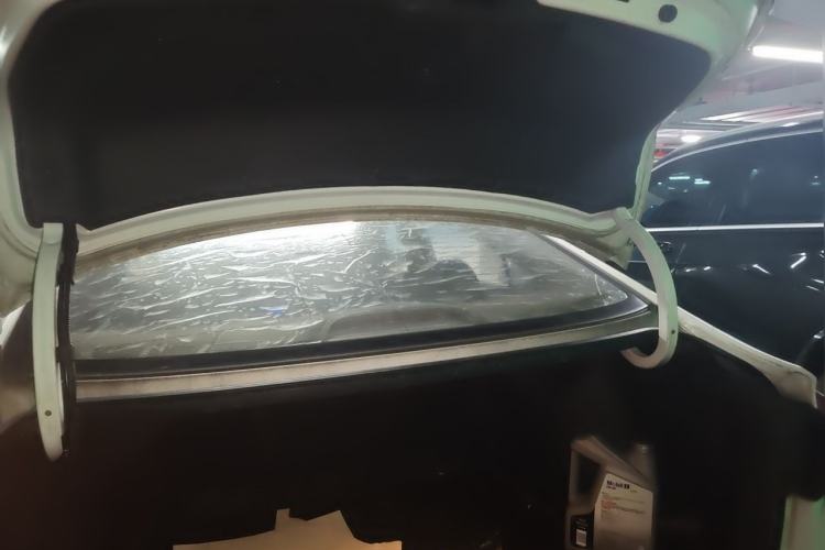 Used Hyundai Elantra (6th Generation / Lingdong) 2016 1.6L Automatic ZhiXuan – Elite Version Trunk