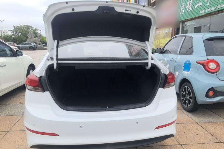 Used Hyundai Elantra (6th Generation / Lingdong) 2016 1.6L Automatic ZhiXuan – Elite Version Trunk
