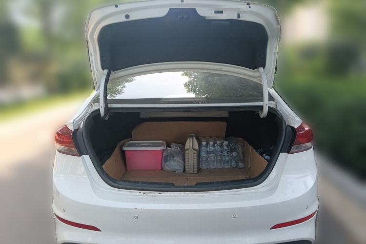 Used Hyundai Elantra (6th Generation / Lingdong) 2016 1.6L Automatic ZhiXuan – Elite Version Trunk