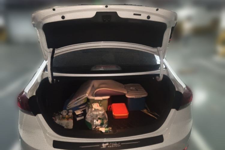 Used Hyundai Elantra (6th Generation / Lingdong) 2016 1.4T Dual-Clutch Xuan Dong · Flagship Edition Trunk