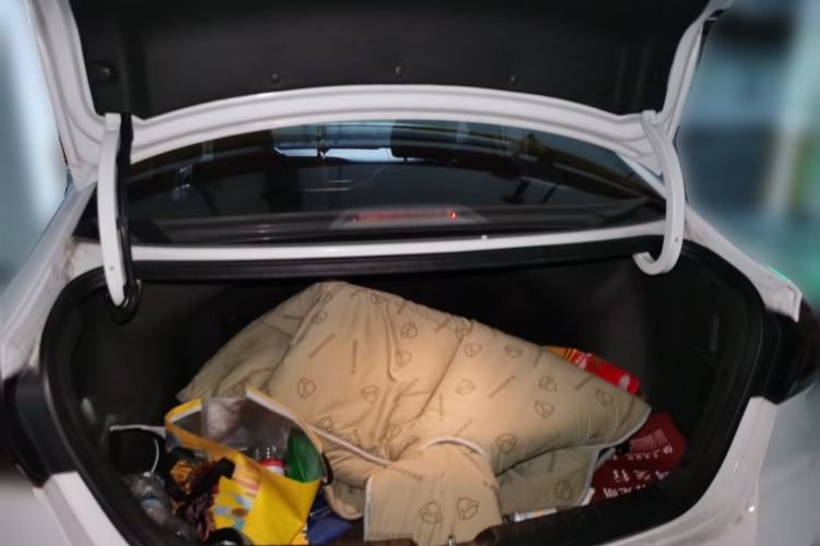 Used Hyundai Elantra (6th Generation / Lingdong) 2016 1.6L Automatic ZhiXuan – Elite Version Trunk