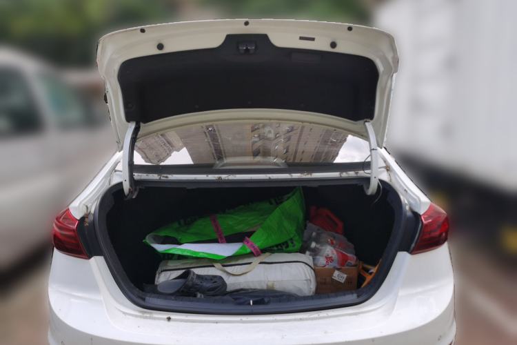 Used Hyundai Elantra (6th Generation / Lingdong) 2016 1.6L Automatic ZhiXuan – Elite Version Trunk
