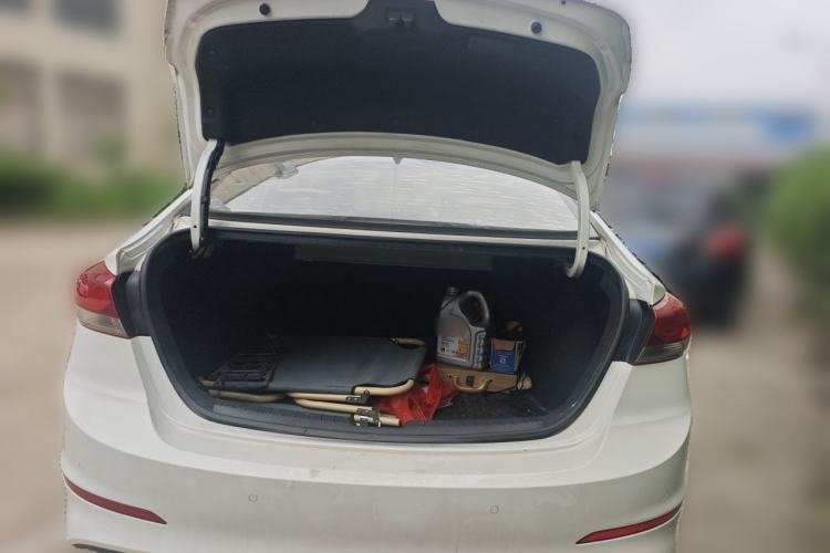 Used Hyundai Elantra (6th Generation / Lingdong) 2016 1.6L Automatic ZhiXuan – Elite Version Trunk