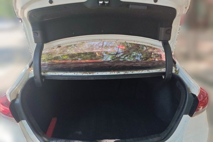 Used Hyundai Elantra (6th Generation / Lingdong) 2016 1.6L Automatic ZhiXuan – Elite Version Trunk